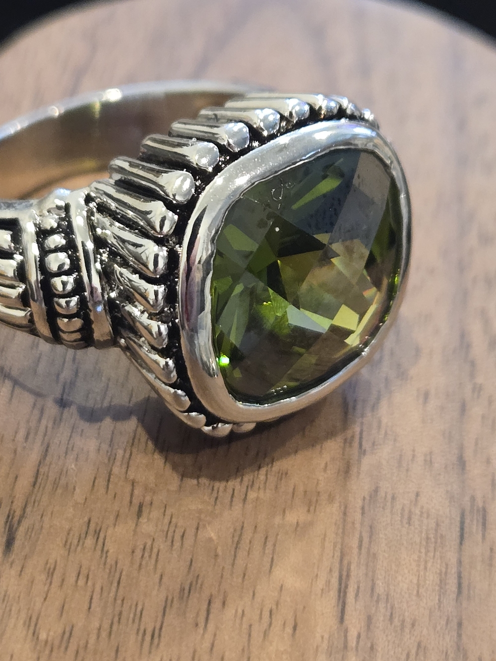 Premier Designs Sparkling Peridot Color Statement Ring